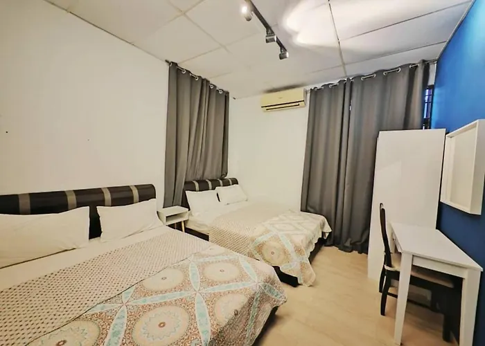 12 George Town 6Room Terrace Gurney Heritage Adventist Hospital Restaurant Shopping Mall