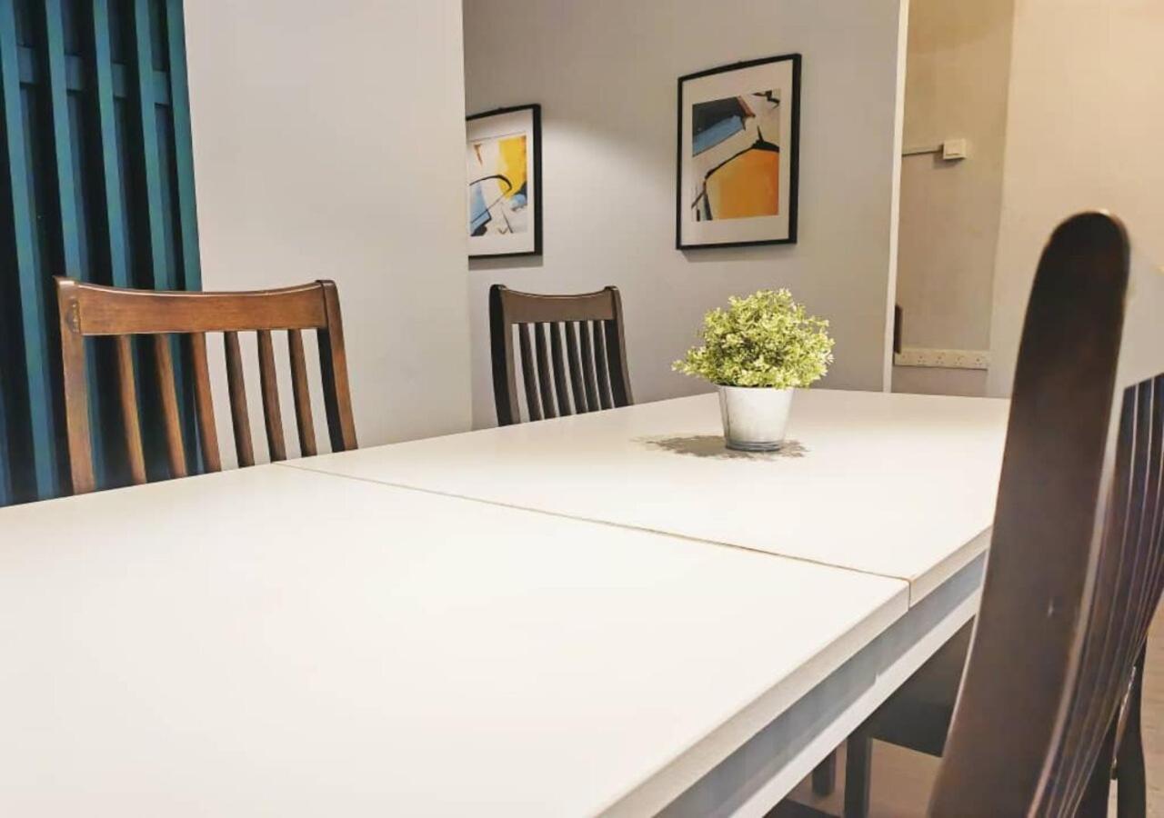 12 6room Terrace Gurney Heritage Adventist Hospital Restaurant Shopping Mall * Georgetown
