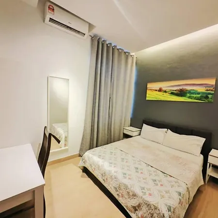 12 George Town 6Room Terrace Gurney Heritage Adventist Hospital Restaurant Shopping Mall Exterior photo