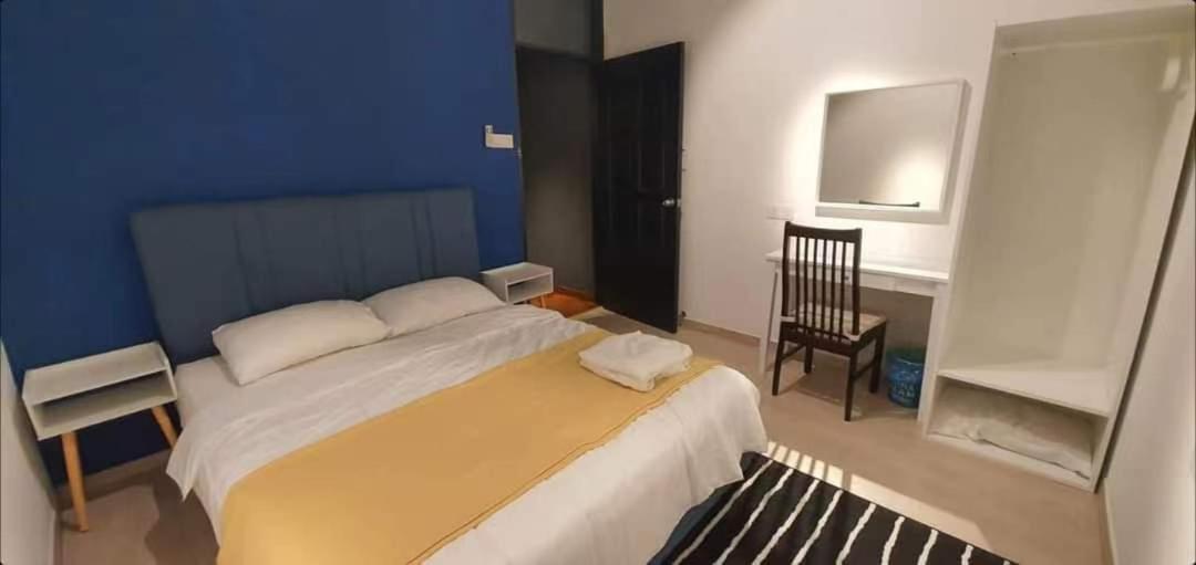 12 6room Terrace Gurney Heritage Adventist Hospital Restaurant Shopping Mall Holiday home