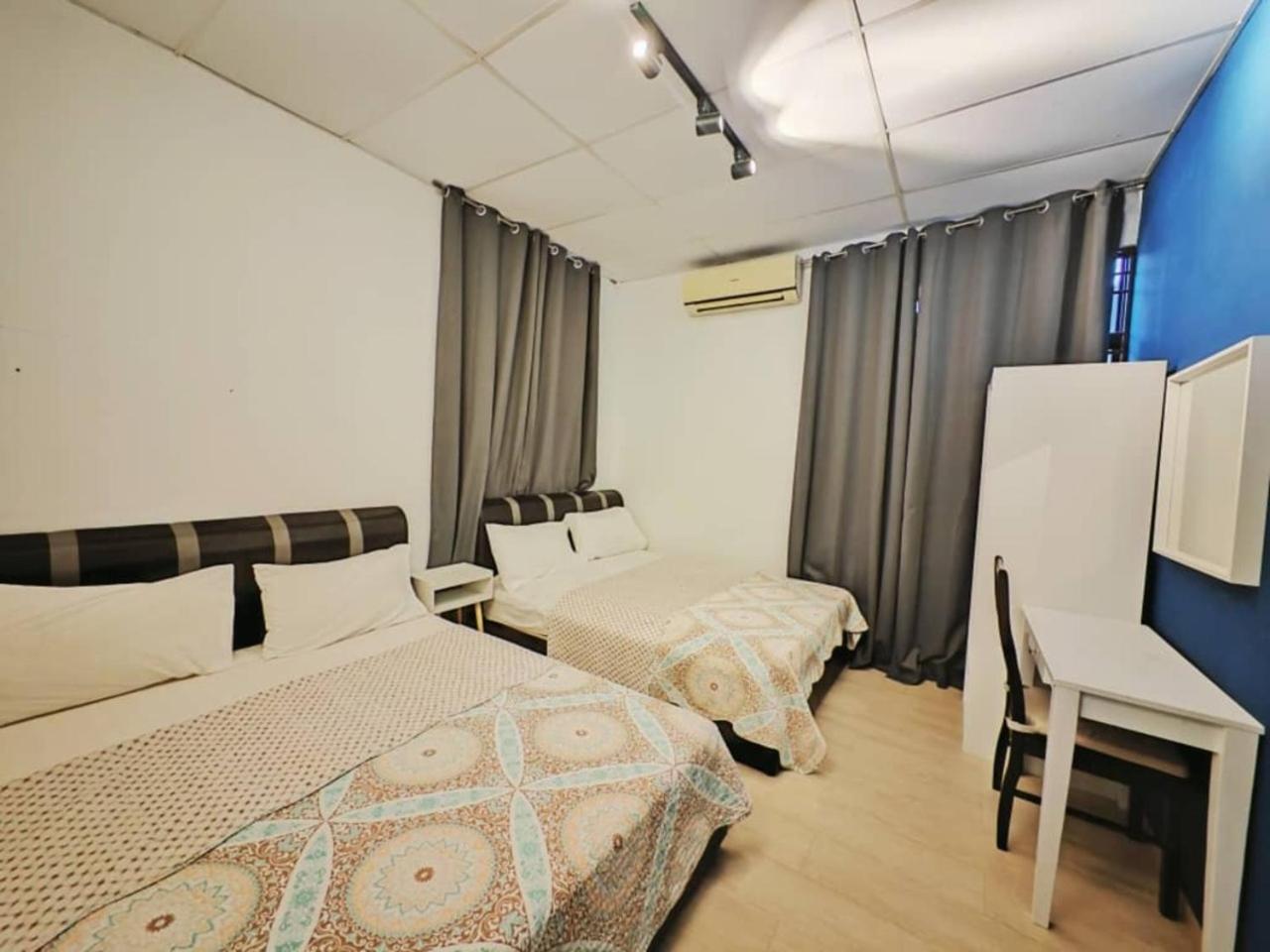12 6room Terrace Gurney Heritage Adventist Hospital Restaurant Shopping Mall *