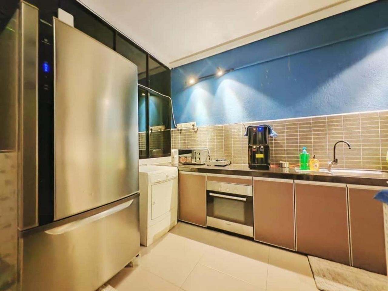 12 6room Terrace Gurney Heritage Adventist Hospital Restaurant Shopping Mall *